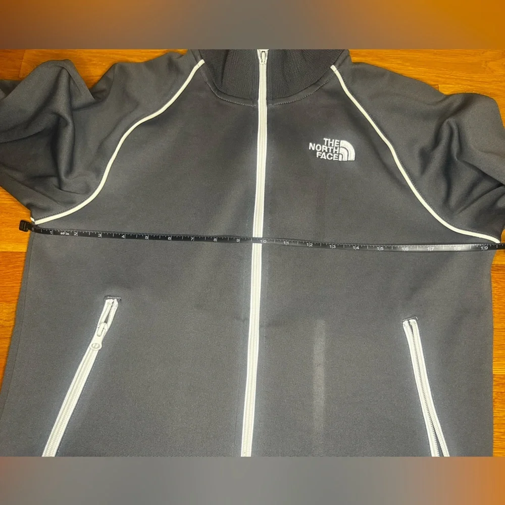 The North Face Full Zip Jacket Men’s Small Black Gray Track Jacket